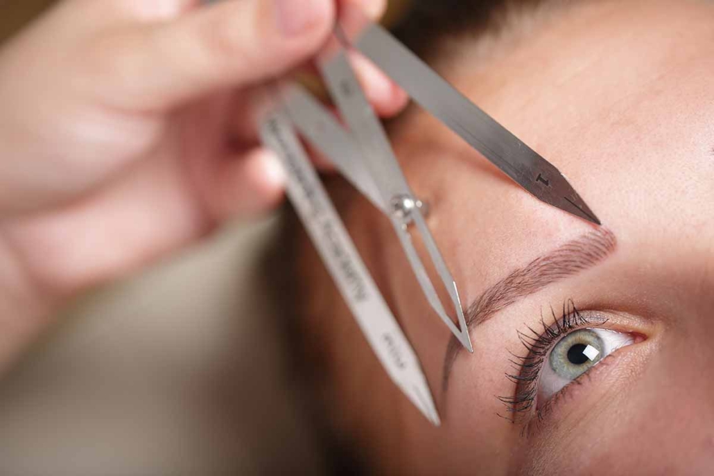 Discover the Art of Eyebrow Shaping Pallara for a Flawless Look - The Eyebrow Specialist Brisbane