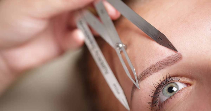Discover the Art of Eyebrow Shaping Pallara for a Flawless Look - The Eyebrow Specialist Brisbane
