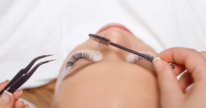 The Benefits of a Lash Lift Pallara for Effortless Beauty - The Eyebrow Specialist Brisbane